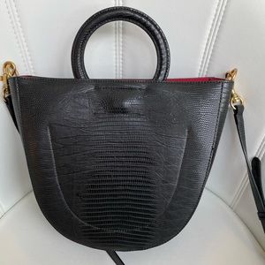 Banana Republic, cute shape purse. New, without tags, red lining!